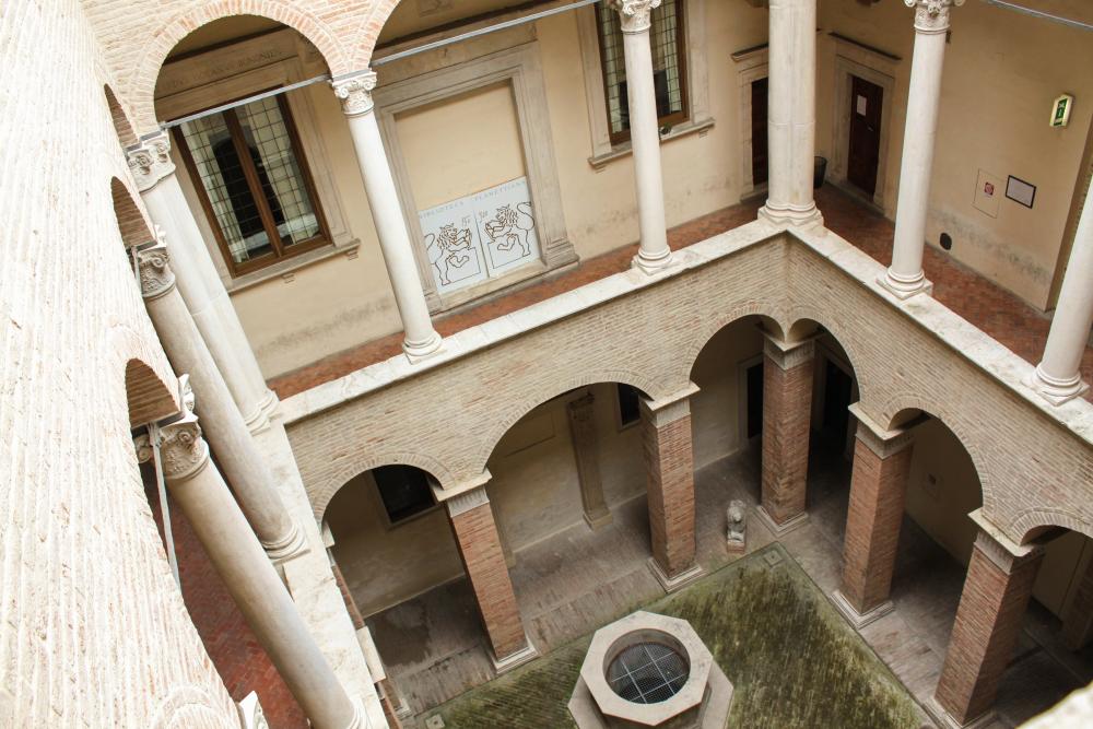 Palazzo della Signoria e Biblioteca Planettiana