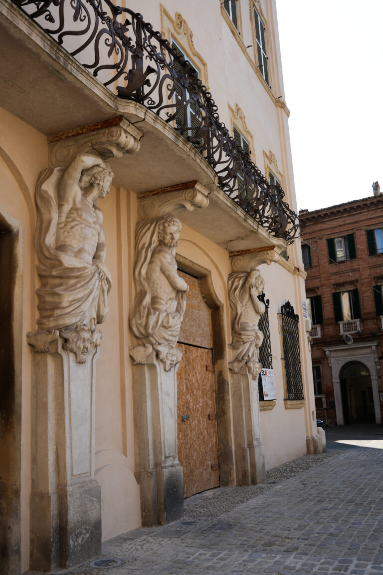 Palazzo Baldeschi- Balleani 02024