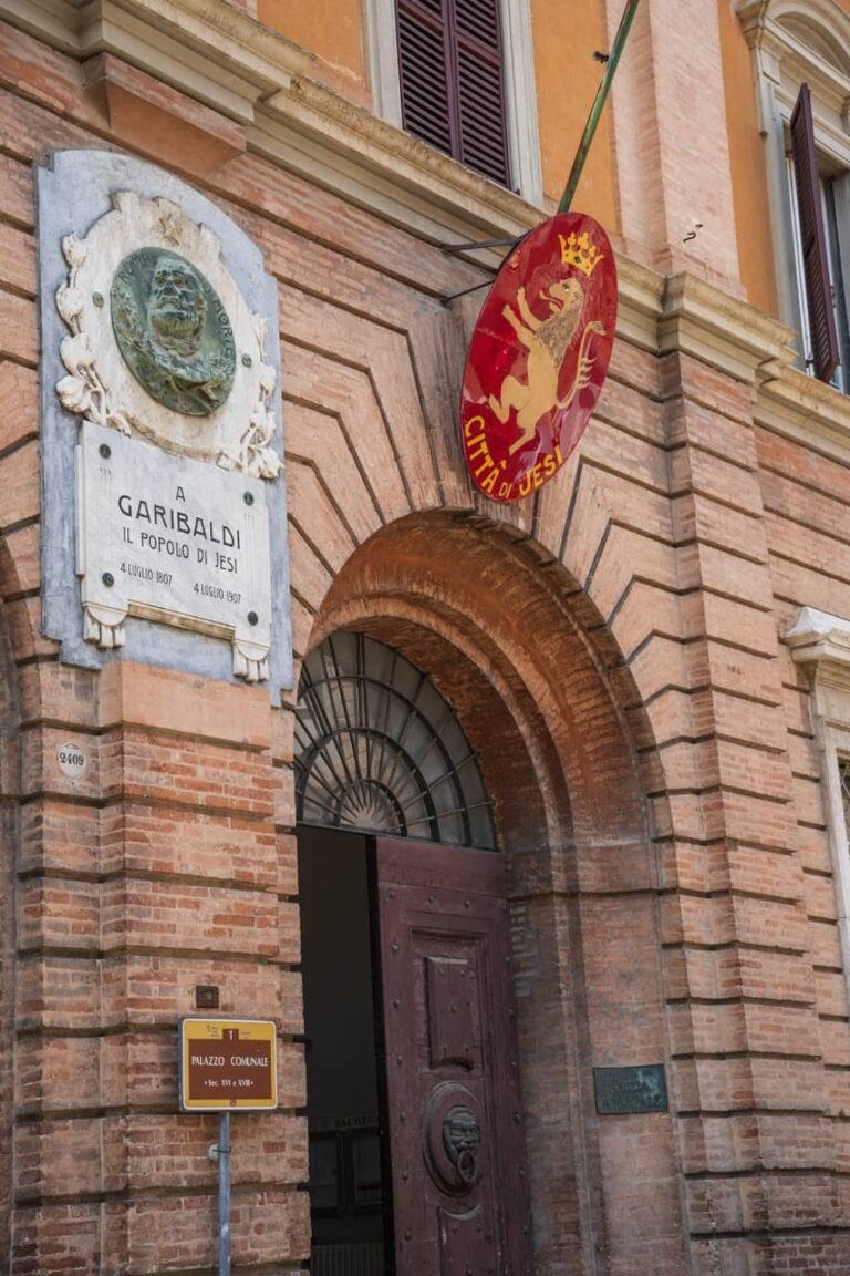 Palazzo del Comune 02394 - dimensioni grandi