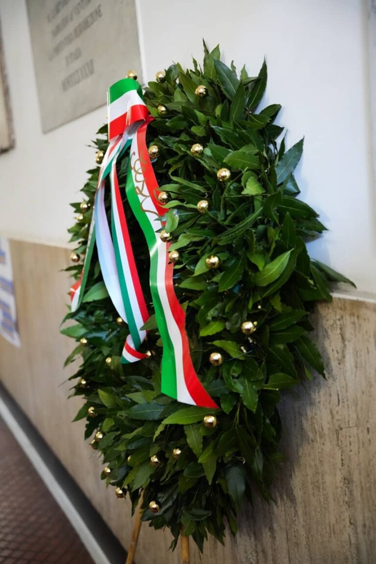 Palazzo del Comune 02401 - dimensioni grandi