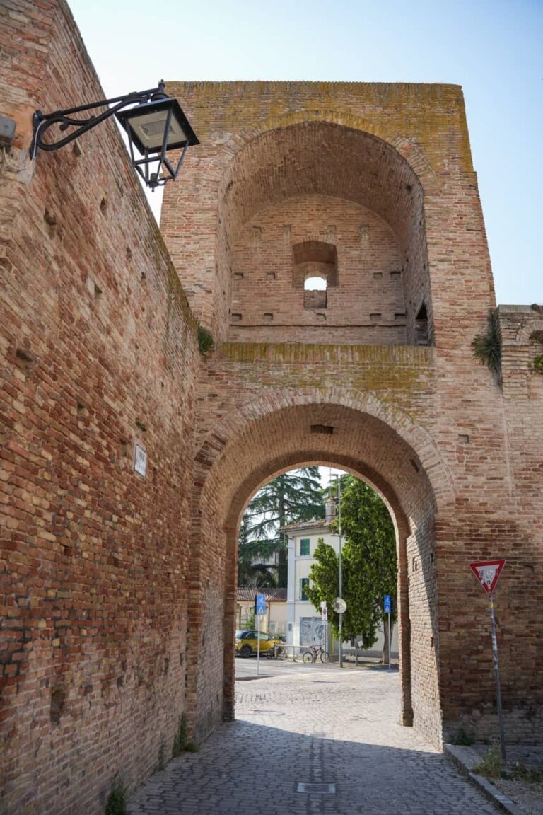 Porta Valle 01959 - dimensioni grandi