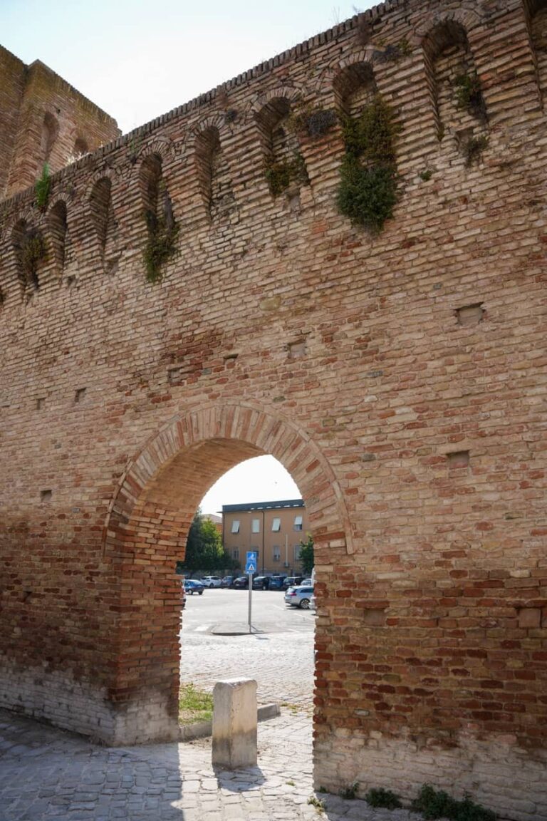Porta Valle 01966 - dimensioni grandi
