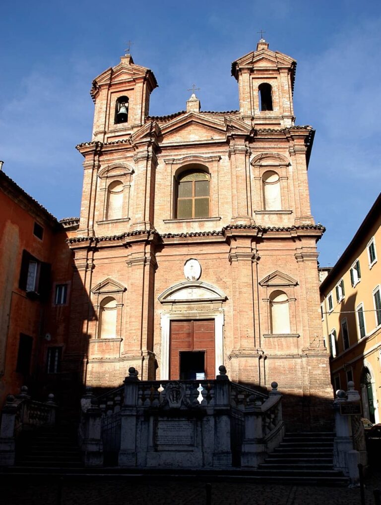 Jesi- Chiesa di San Pietro Apostolo - dimensioni grandi