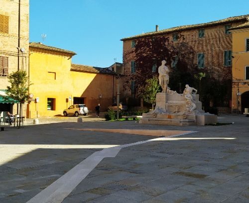 piazza pergolesi 250 kb