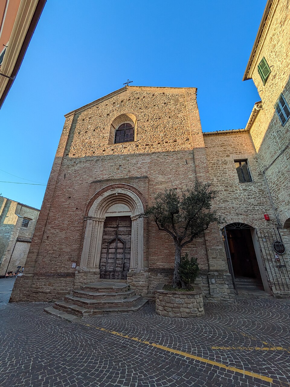 Chiesa_di_Sant'Egidio_staffolo